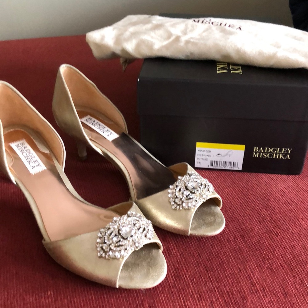 Shoes - Picture 3 of 3